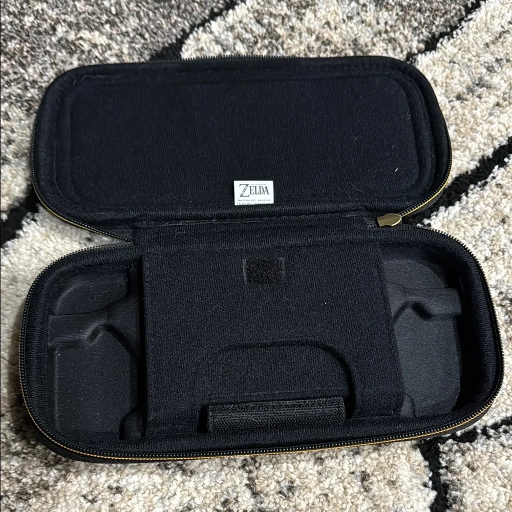 Nintendo Switch Zelda Carrying Case - Black
